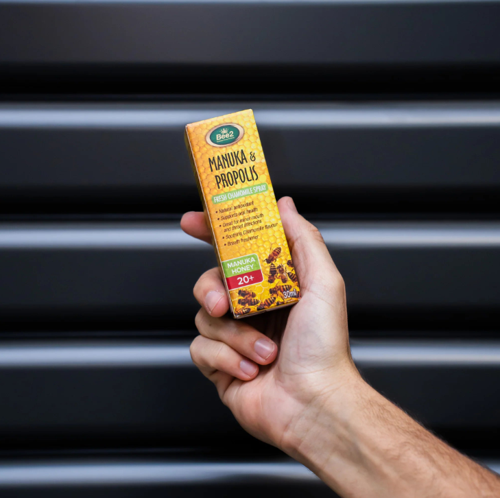 Propolis Throat Spray with Manuka Honey